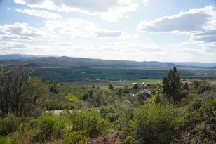 729 Splendor Valley Rd, Kamas, UT 84036 - Photo 1