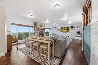 2342 E Charros Rd, Sandy, UT 84092 - Photo 18