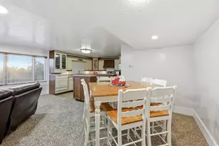 2342 E Charros Rd, Sandy, UT 84092 - Photo 42