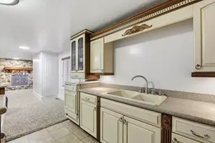2342 E Charros Rd, Sandy, UT 84092 - Photo 46