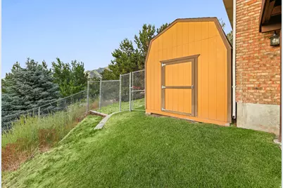 2342 E Charros Rd, Sandy, UT 84092 - Photo 94