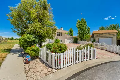 7927 S 2840 W, West Jordan, UT 84088 - Photo 2