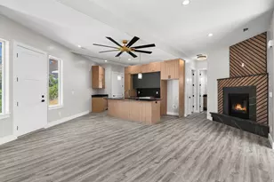 708 E Edgewood Dr, South Ogden, UT 84403 - Photo 4