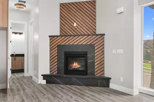 708 E Edgewood Dr, South Ogden, UT 84403 - Photo 8