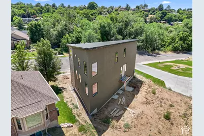708 E Edgewood Dr., South Ogden, UT 84403 - Photo 22