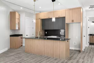 708 E Edgewood Dr, South Ogden, UT 84403 - Photo 6
