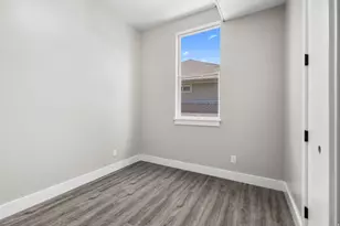 708 E Edgewood Dr, South Ogden, UT 84403 - Photo 10