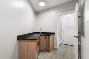 708 E Edgewood Dr, South Ogden, UT 84403 - Photo 20
