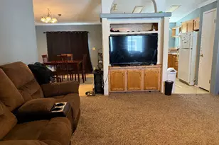 7137 W Arabian Way S, West Valley, UT 84128 - Photo 6
