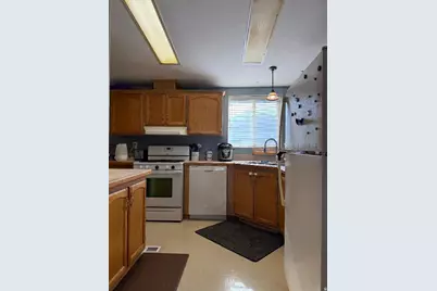 7137 W Arabian Way S #58, West Valley, UT 84128 - Photo 8