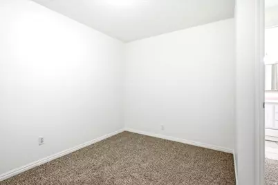 6911 S Coneflower Ct W, West Jordan, UT 84084 - Photo 20