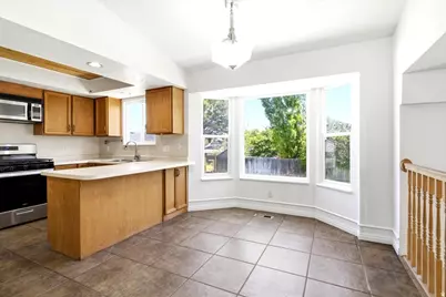 6911 S Coneflower Ct W, West Jordan, UT 84084 - Photo 8