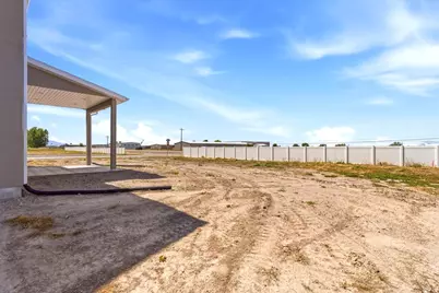 1642 W 3125 N, Pleasant View, UT 84414 - Photo 28