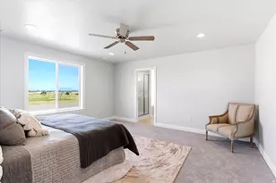 1642 W 3125 N, Pleasant View, UT 84414 - Photo 18