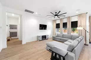 739 S Middle Dr, Washington, UT 84780 - Photo 10