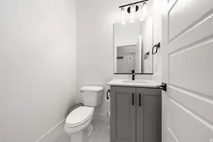 739 S Middle Dr, Washington, UT 84780 - Photo 24