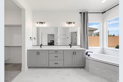 739 S Middle Dr, Washington, UT 84780 - Photo 28