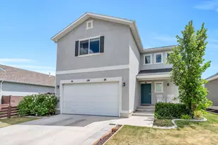 158 E 425 N, Vineyard, UT 84059 - Photo 2