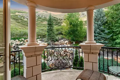1201 N Oak Forest Rd, Salt Lake City, UT 84103 - Photo 36
