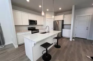 2047 N 3830 W, Lehi, UT 84048 - Photo 4