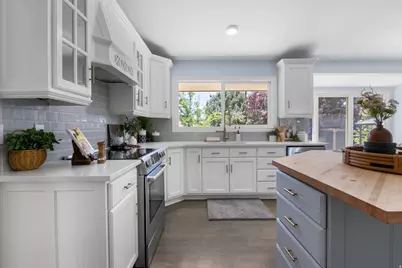 576 E 3460 N, Provo, UT 84604 - Photo 24