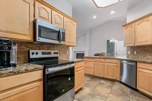 39 N Valley View Dr, Saint George, UT 84770 - Photo 12