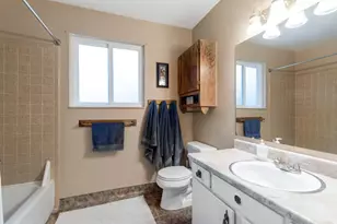 4787 S Quailbrook Dr, Taylorsville, UT 84129 - Photo 24