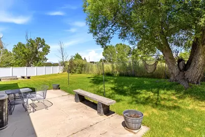 1016 N 525 W, Clinton, UT 84015 - Photo 26