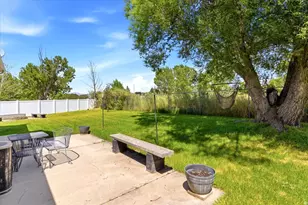1016 N 525 W, Clinton, UT 84015 - Photo 26