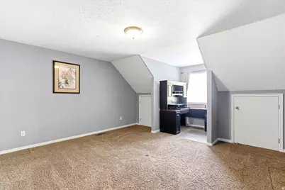 1016 N 525 W, Clinton, UT 84015 - Photo 20