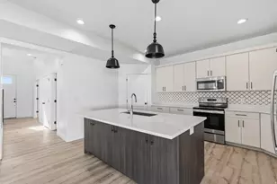 244 N 200 E, Salem, UT 84653 - Photo 12