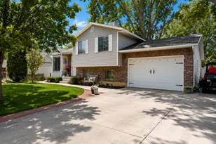 636 S 1850 W, Vernal, UT 84078 - Photo 2
