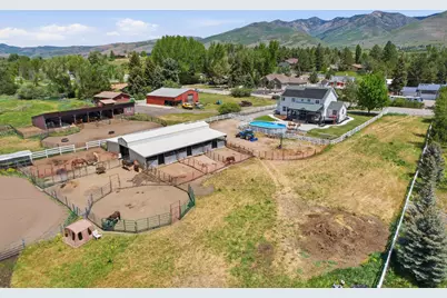 3279 N River Dr, Eden, UT 84310 - Photo 82
