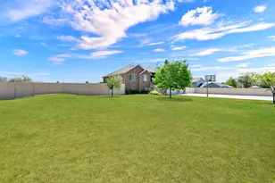 5660 S 6800 W, Hooper, UT 84315 - Photo 4
