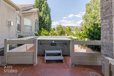 2327 Bluff Ridge Dr, Syracuse, UT 84075 - Photo 46