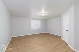2327 Bluff Ridge Dr, Syracuse, UT 84075 - Photo 34