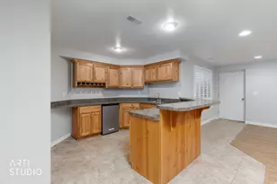 2327 Bluff Ridge Dr, Syracuse, UT 84075 - Photo 28