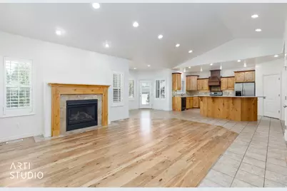 2327 Bluff Ridge Dr, Syracuse, UT 84075 - Photo 12