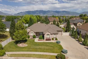 2327 Bluff Ridge Dr, Syracuse, UT 84075 - Photo 56