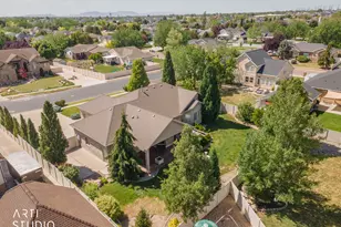 2327 Bluff Ridge Dr, Syracuse, UT 84075 - Photo 58