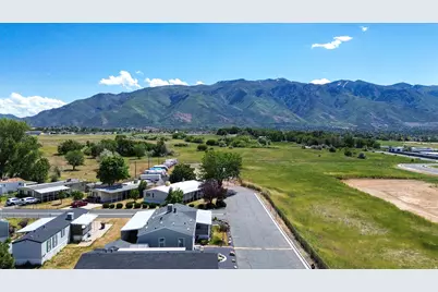 298 Harriger Way #298(A), Layton, UT 84041 - Photo 4