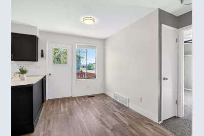 1371 E 5800 S, South Ogden, UT 84405 - Photo 6