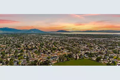 1228 N Gilbert Cir, Orem, UT 84057 - Photo 8