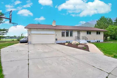 1228 N Gilbert Cir, Orem, UT 84057 - Photo 6