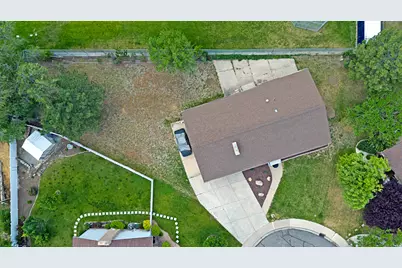 1228 N Gilbert Cir, Orem, UT 84057 - Photo 44