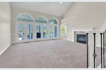 209 W High Sierra Dr, Elk Ridge, UT 84651 - Photo 18