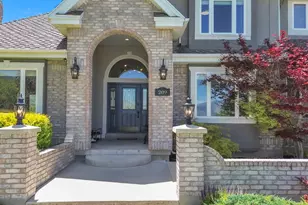 209 W High Sierra Dr, Elk Ridge, UT 84651 - Photo 8