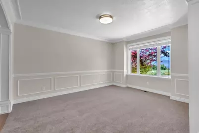 209 W High Sierra Dr, Elk Ridge, UT 84651 - Photo 14
