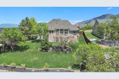 209 W High Sierra Dr, Elk Ridge, UT 84651 - Photo 92