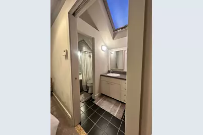 76 N S St E, Salt Lake City, UT 84103 - Photo 18